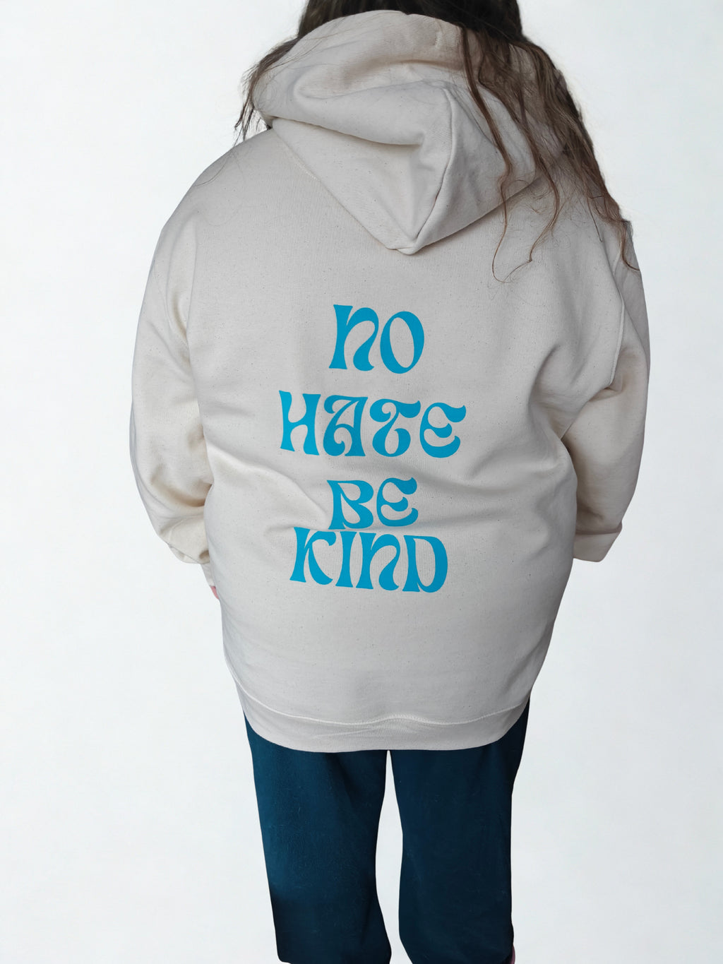 Hoodie bio 'Pas de haine, soyez gentil' ❤️✌️