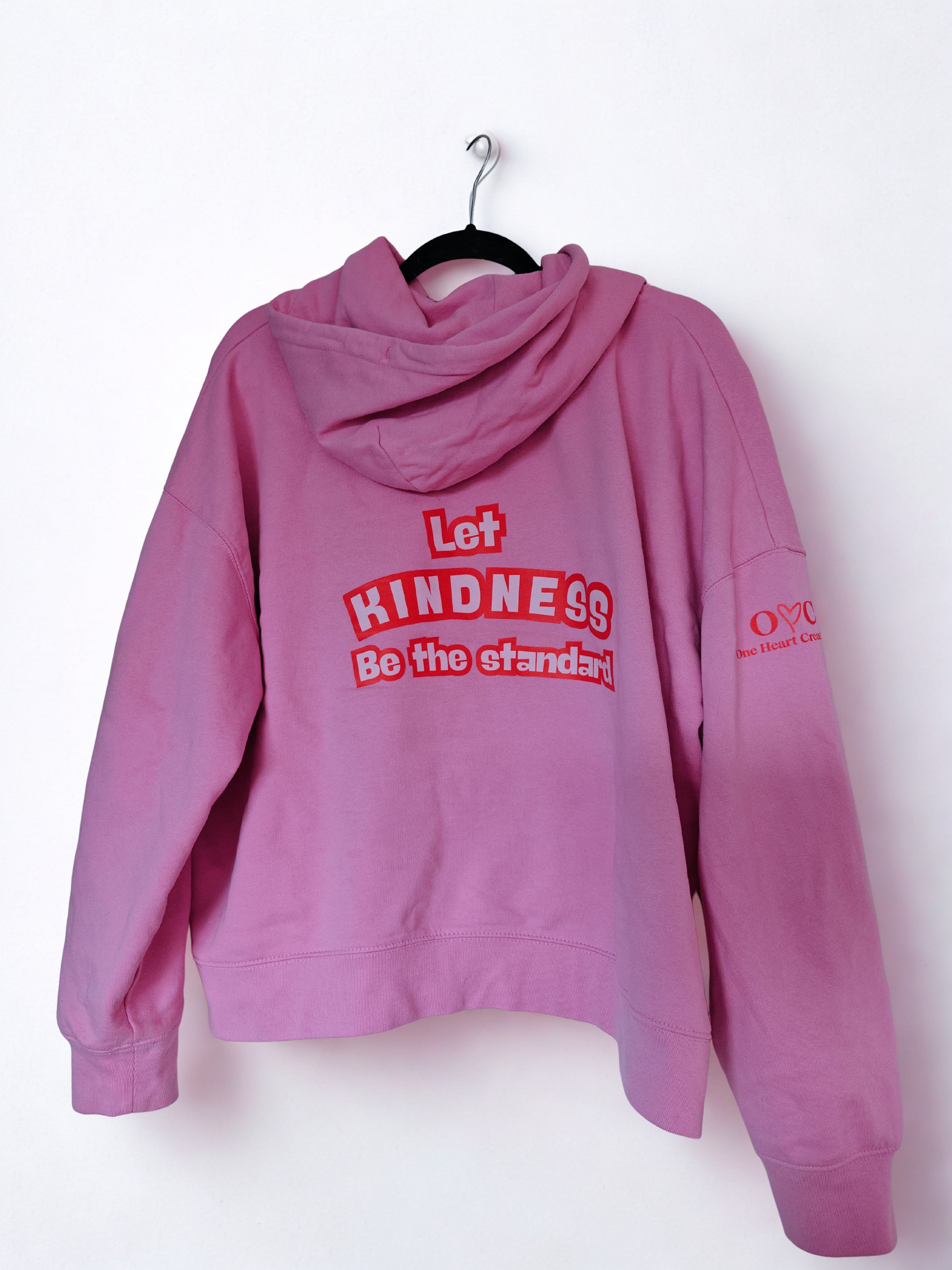 Organic oversized cropped hoodie 'Let kindness be the standard' ❤️✌️