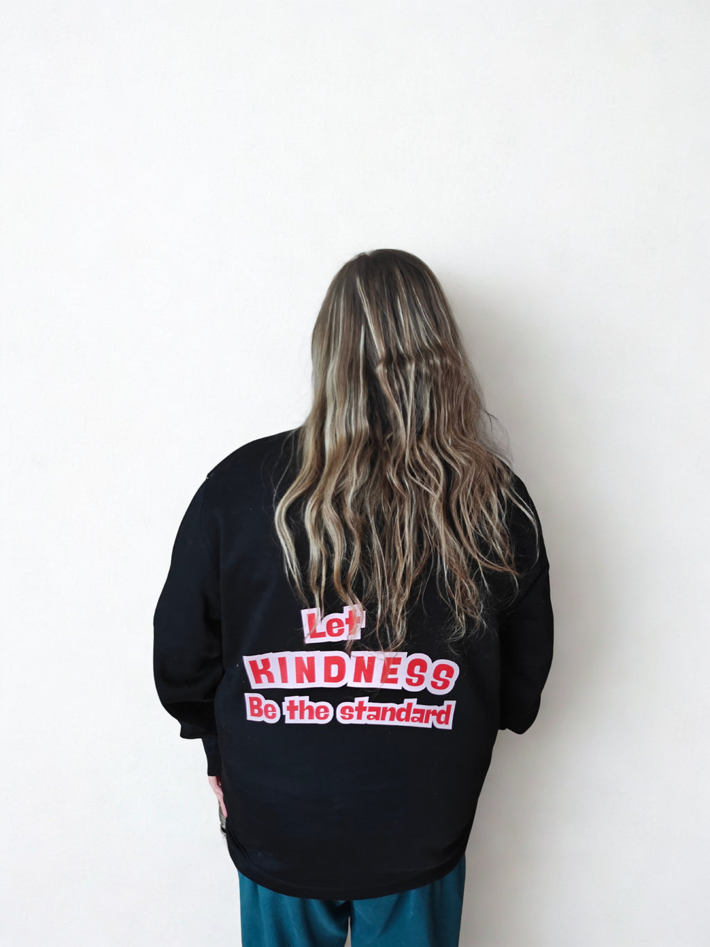 Organic Sweater 'Let kindness be the standard' ❤️✌️